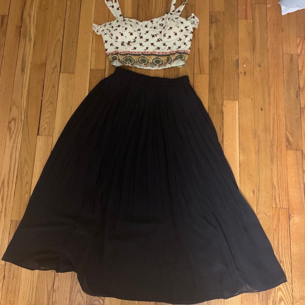 Super cute two piece set.